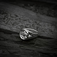 Tachibana.co Silver Tachibana Kamon Signet Ring